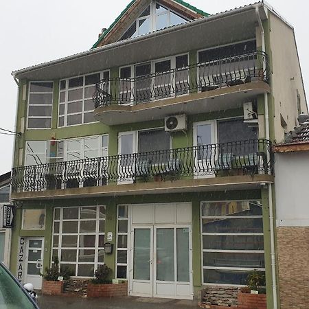 Sc Afitos Srl Hostel Drobeta Turnu Severin Exterior photo